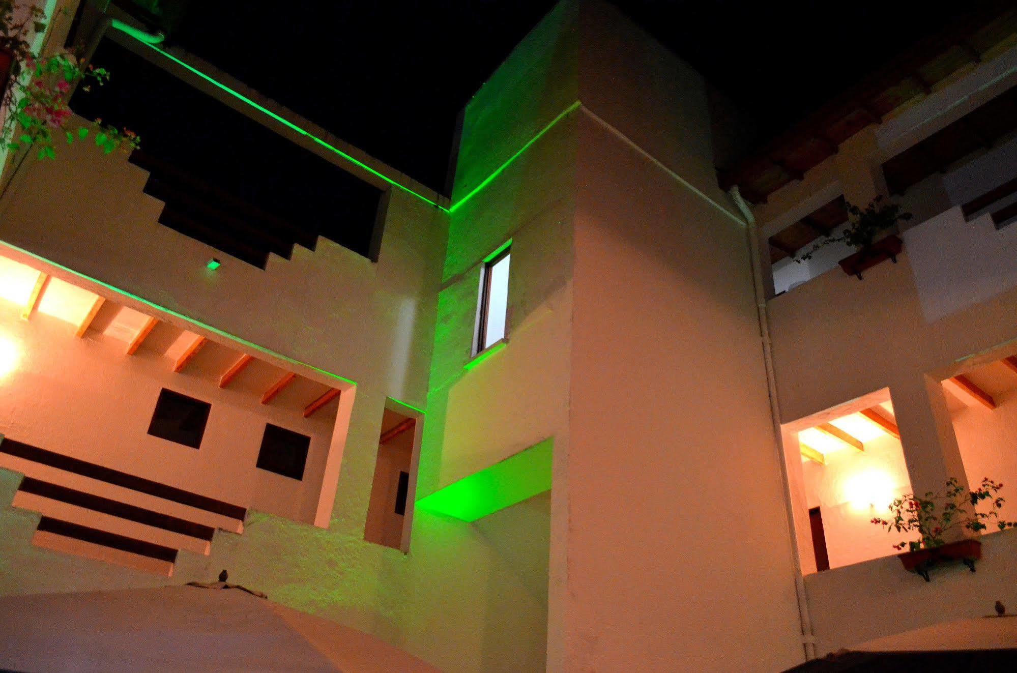 Hotel Aldea Plaza Doradal ภายนอก รูปภาพ